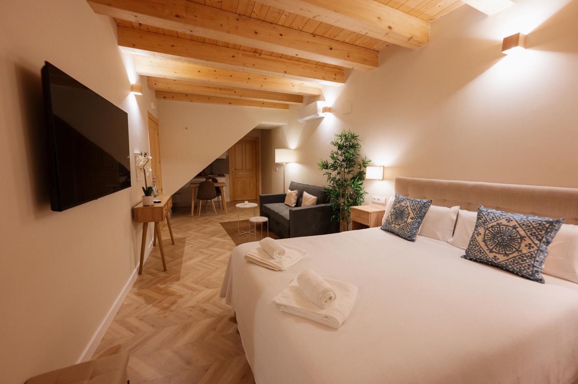 Casa Cancho 2 - La Guarnicioneria Трухильо Экстерьер фото